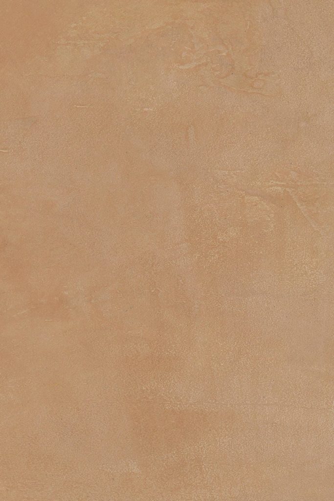 Béton ciré A211 Ocre d'or parfait pour harmoniser sols, murs, meubles et escaliers