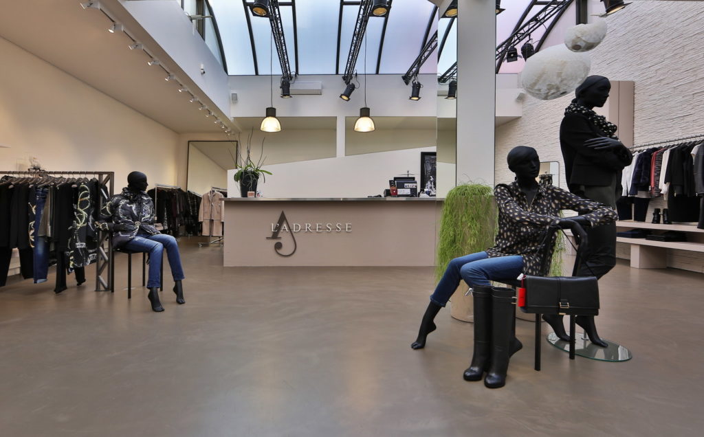 Sol en béton ciré magasin de vêtement